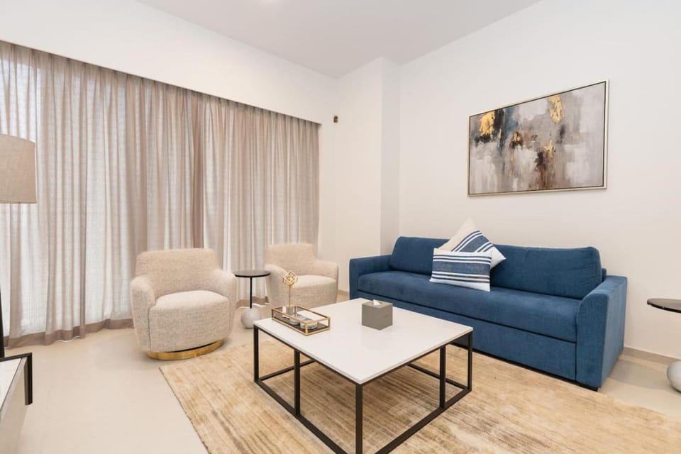 CitiHome Stylish 1BR Grande Apartment in Dubai
