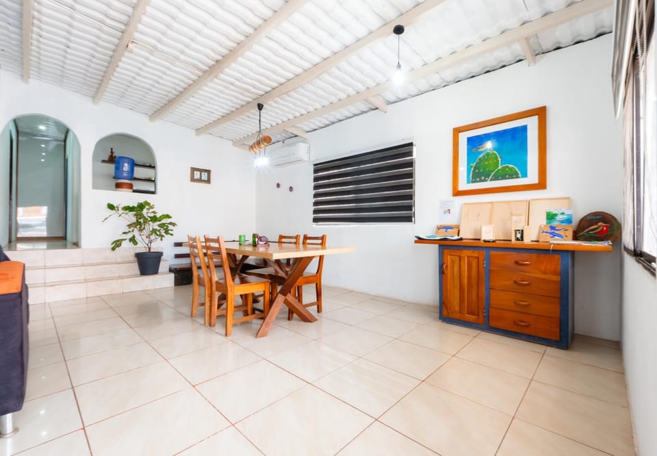 Genovesa Family home House in Puerto Ayora