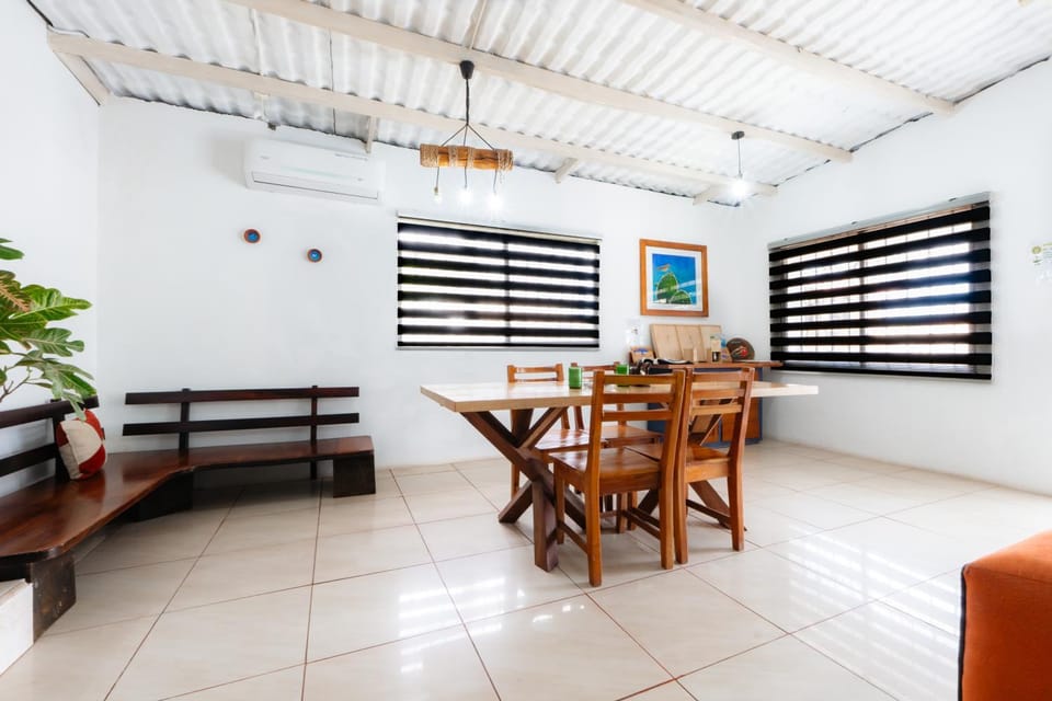Genovesa Family home House in Puerto Ayora