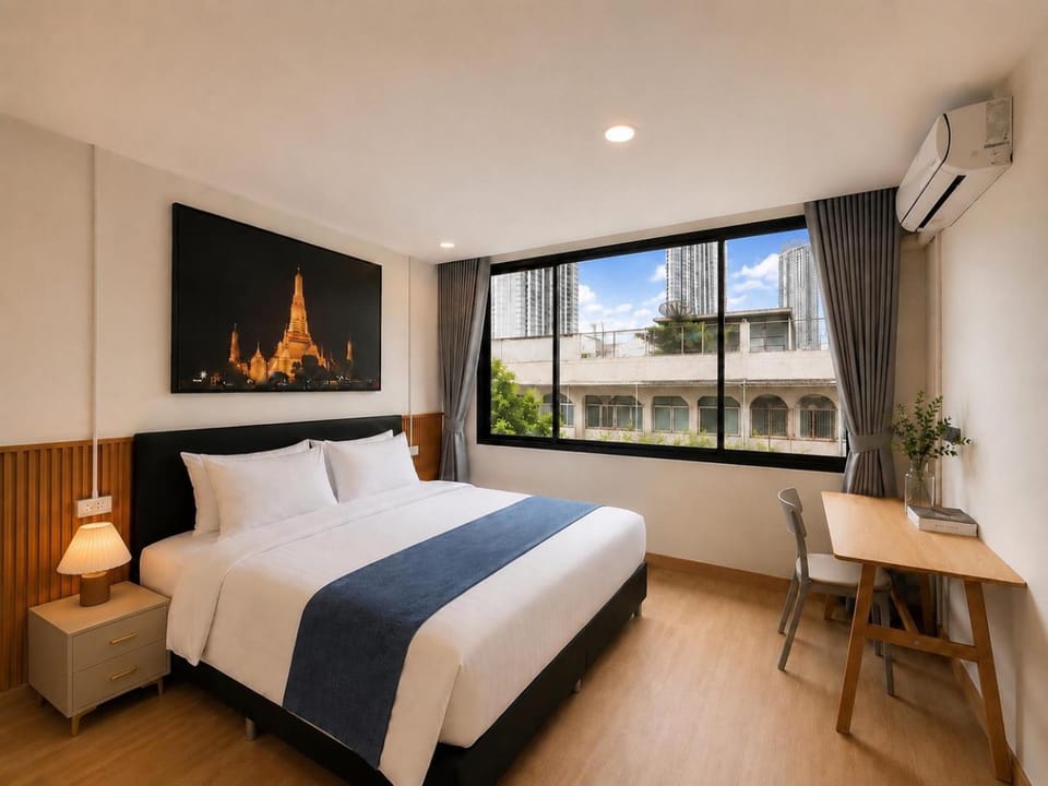 Bed, Photo of the whole room, Bedroom, air conditioner
