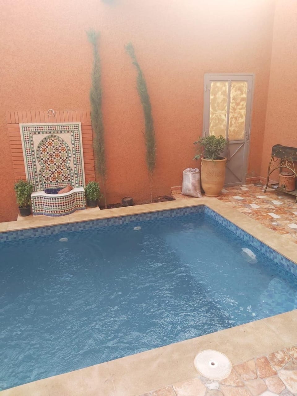Small villa with heated pool & garage for families Villa in Marrakesh-Safi