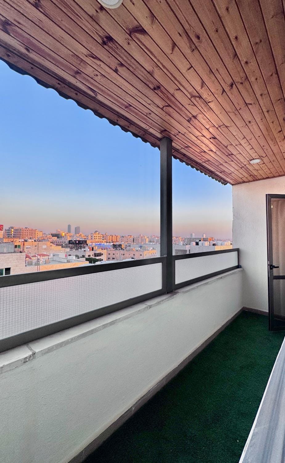 Cozy and well-located 2 bedroom flat near a mall Apartment in Africa