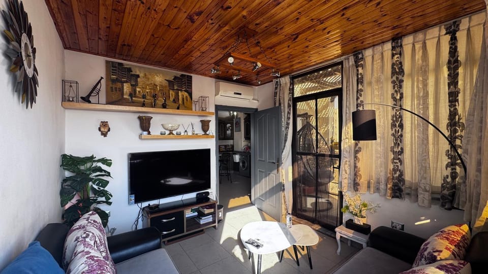 Cozy and well-located 2 bedroom flat near a mall Apartment in Africa
