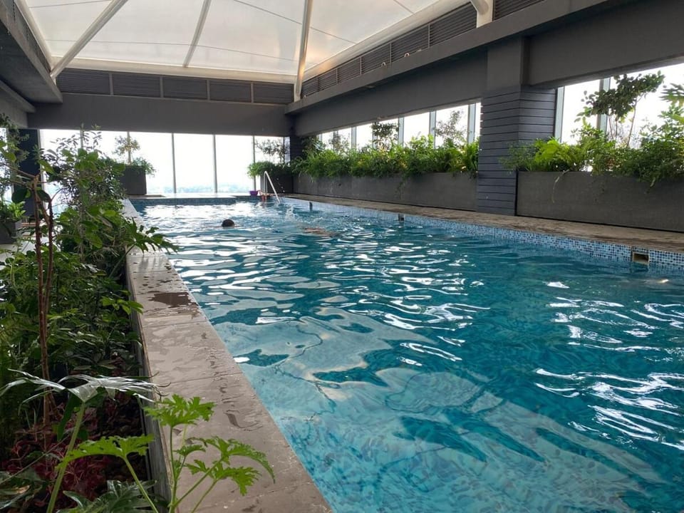 Pool view, Swimming pool