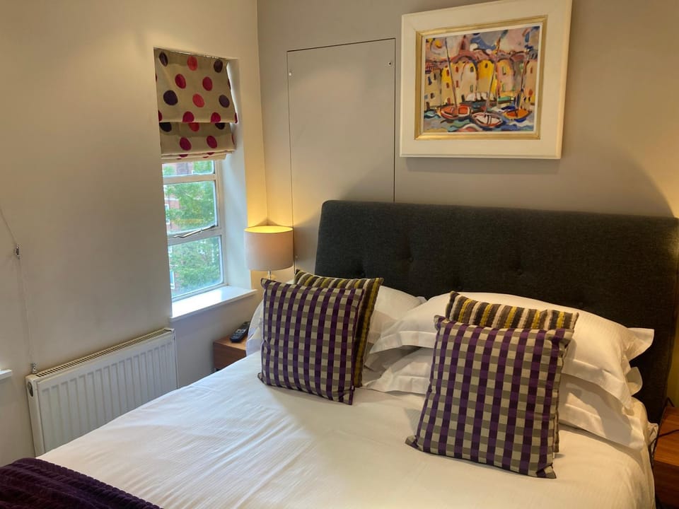 NELL GWYNN HOUSE - Cosy 1 Bedroom Apartment, Sloane Square Apartment in City of Westminster