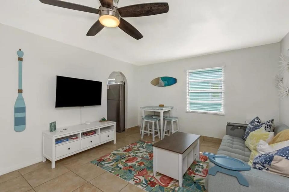 Lime Serenity Apartment in Largo