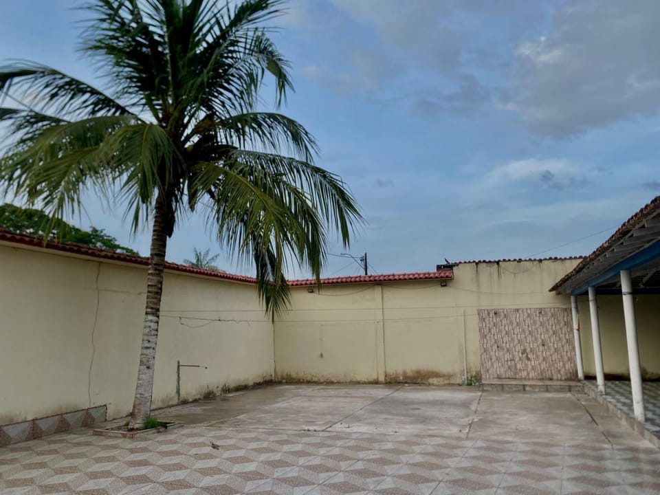 Casa Ampla em Mosqueiro, à 500 metros da praia do São Francisco House in State of Maranhão, Brazil