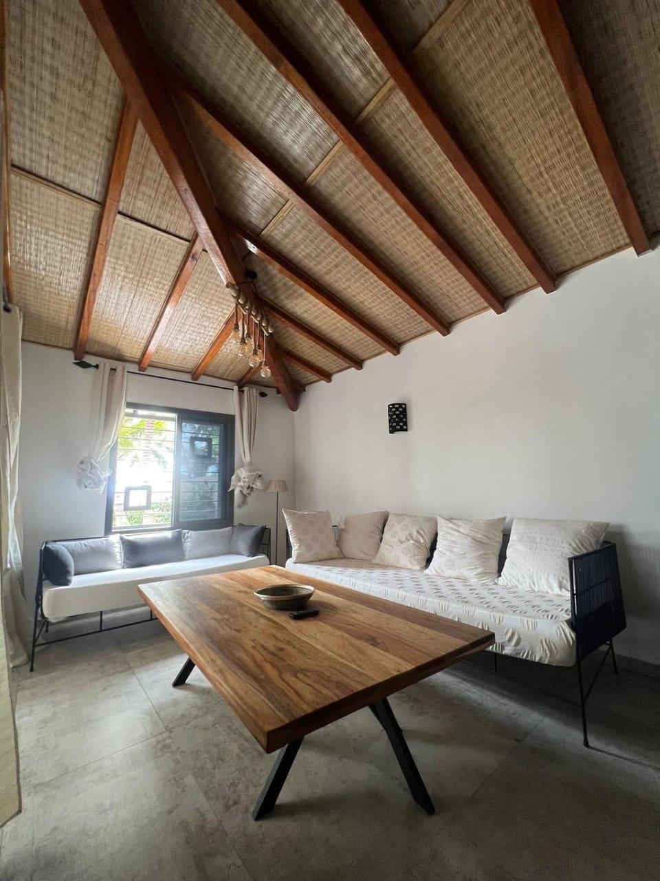Beautiful waterfront villa, Saly Cristallines Villa in Saly
