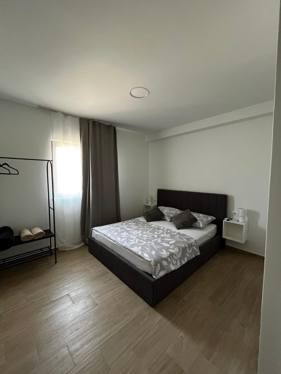 Landing Rooms Apartment in Dubrovnik-Neretva County