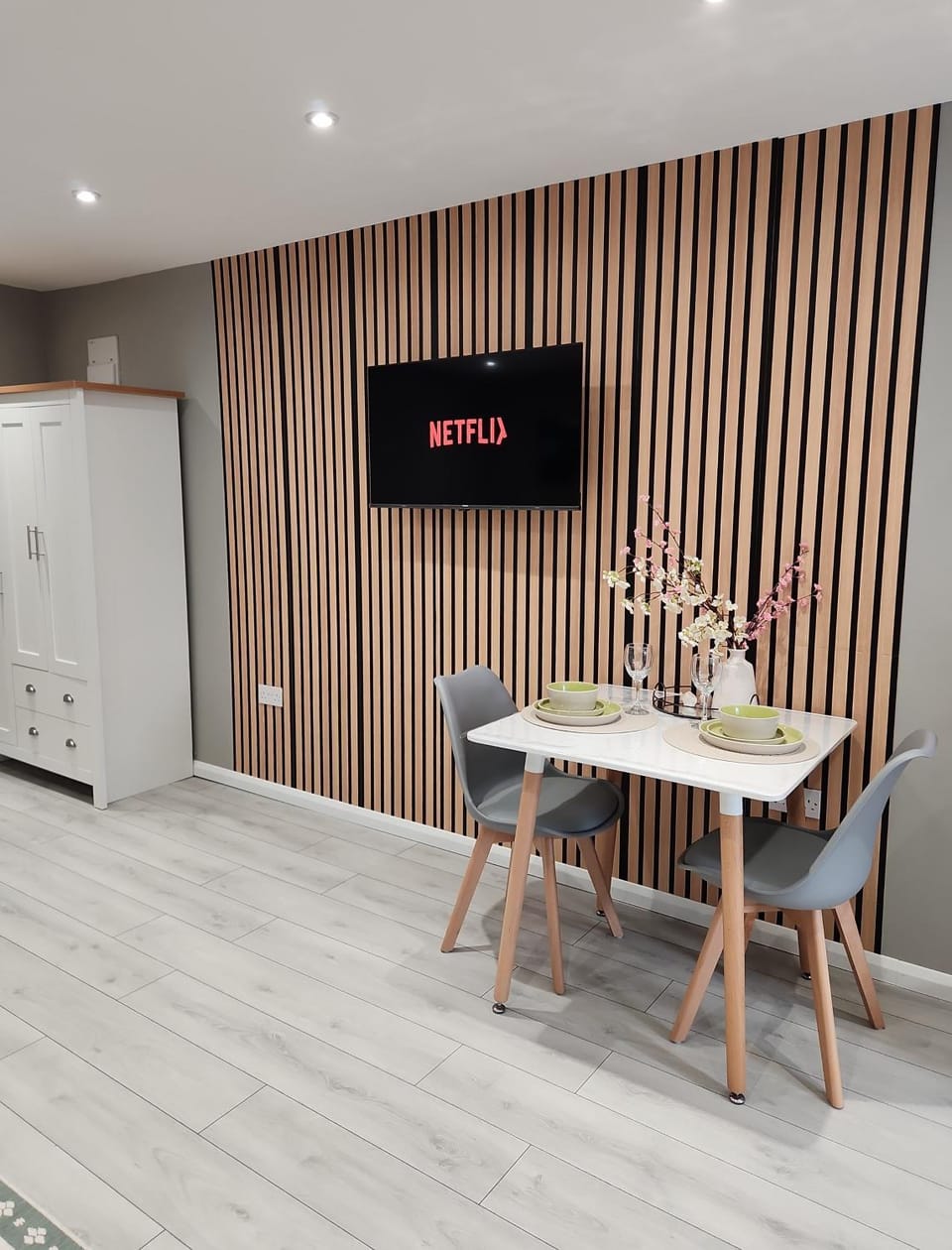 Spacious Luxe Suite New Build London and Essex Villa in Grays