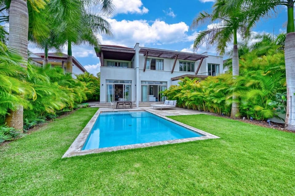 Patio, Natural landscape, Garden, Garden view, Pool view, Swimming pool, sunbed