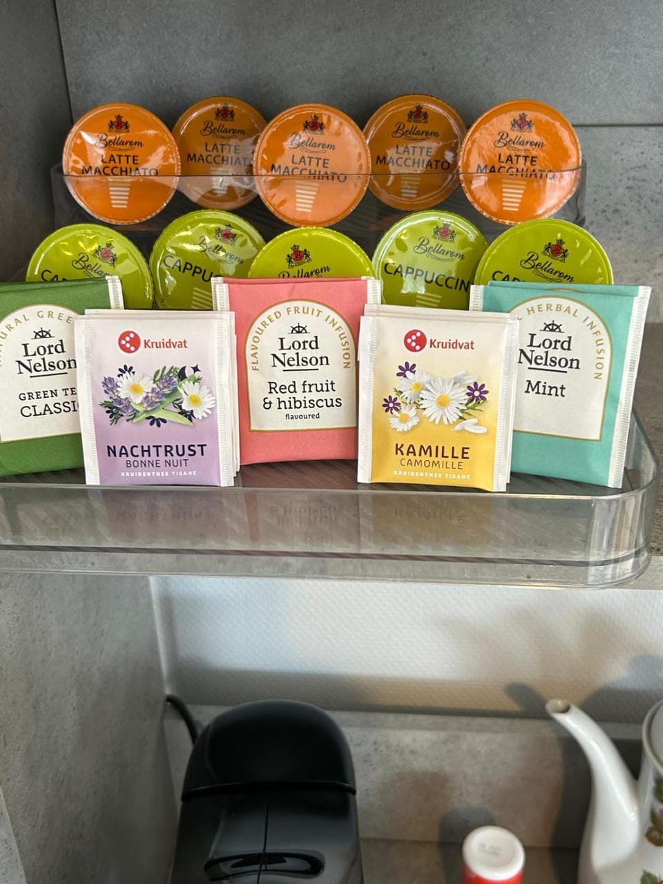 Coffee/tea facilities