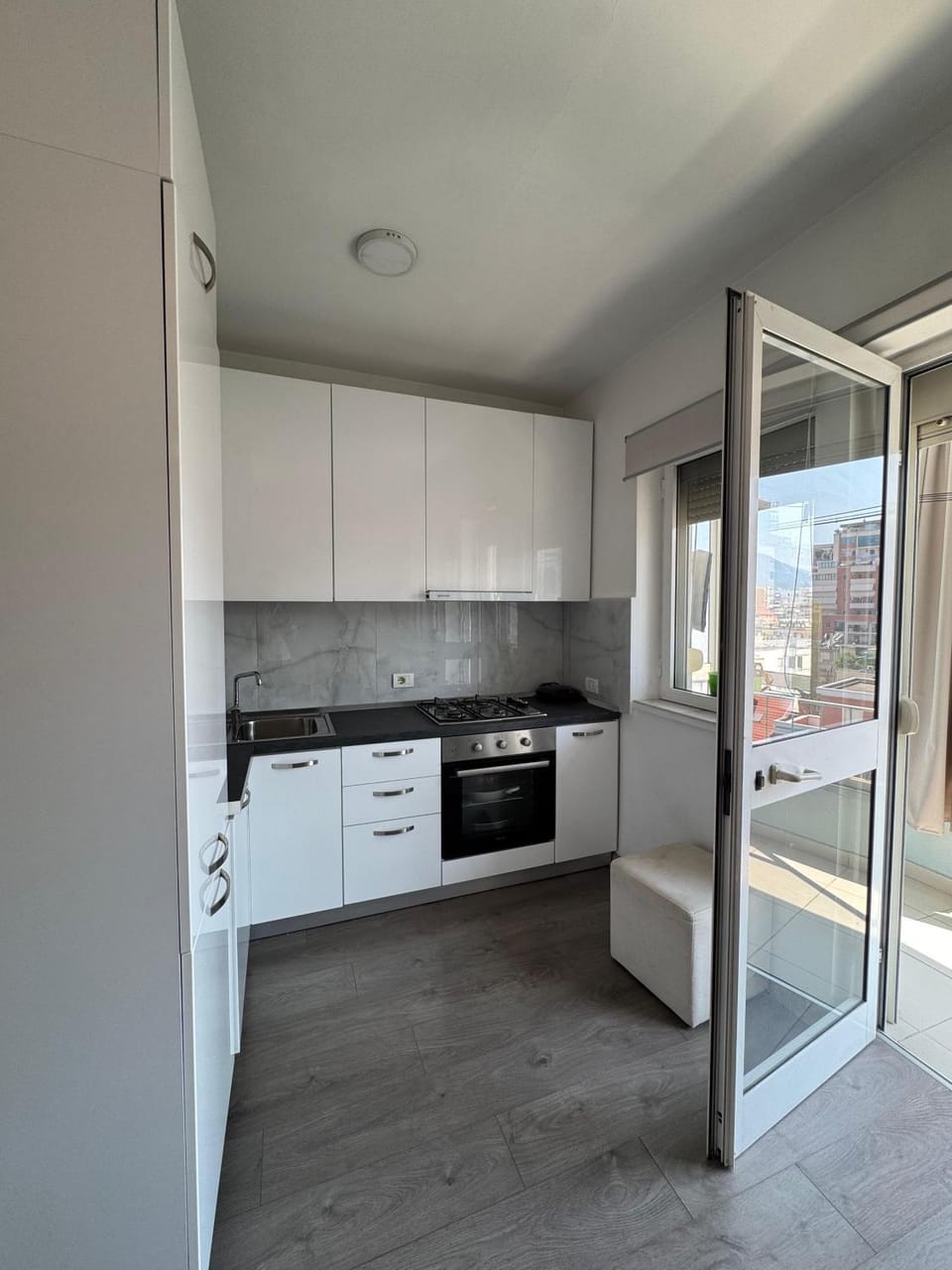 Kitchen or kitchenette, stove