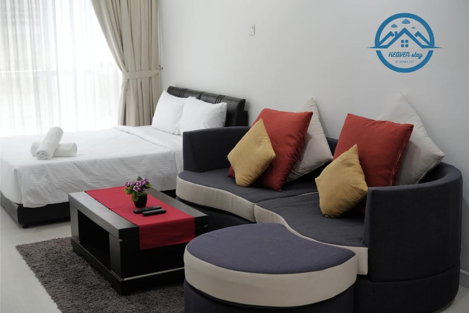 Seating area, City view