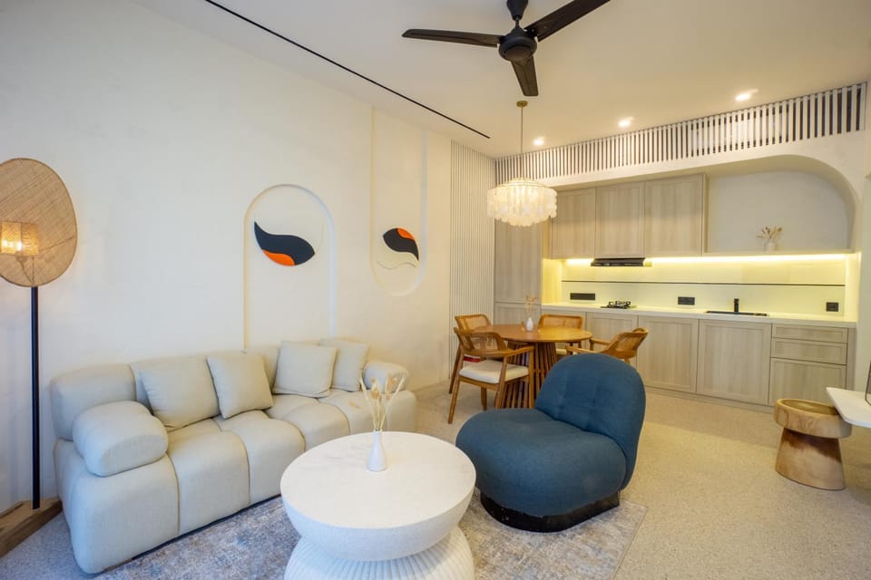 Kitchen or kitchenette, Living room, Seating area