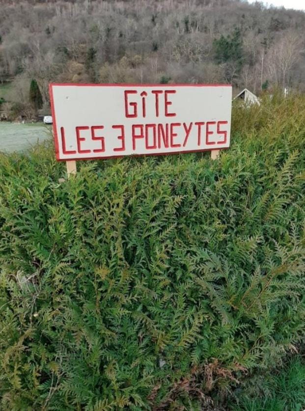 Les 3 Poneytes Apartment in Occitanie