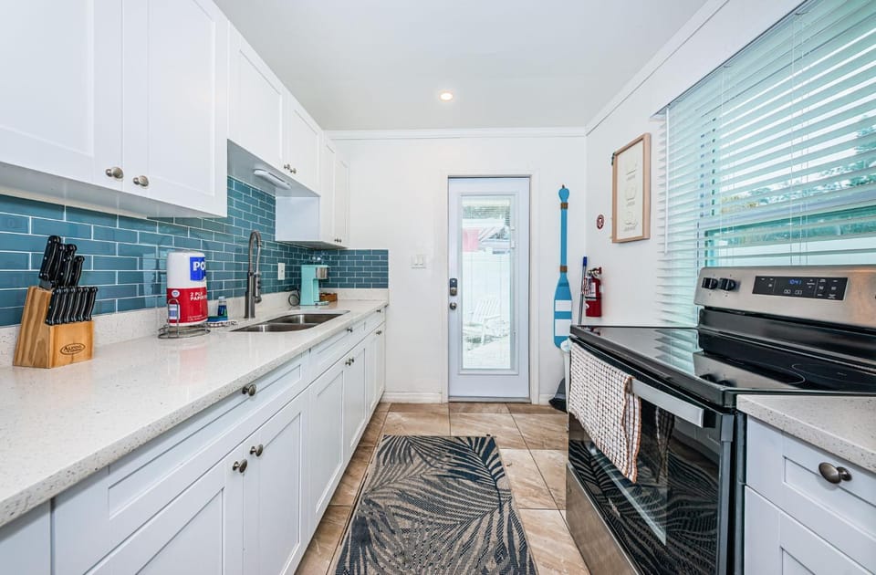 Kitchen or kitchenette, stove