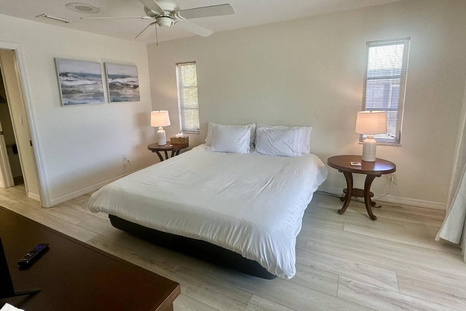 The Grape Getaway House in Marco Island
