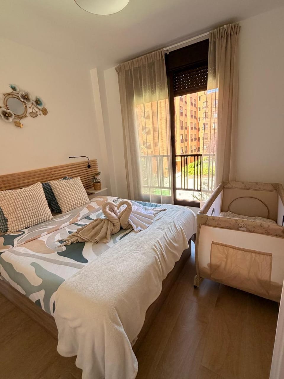 Luxury Apartment near Madrid, Airport, IFEMA, City Center Apartment in Madrid