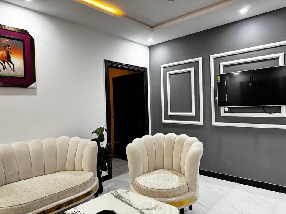 Modern 1bhk Apartment in Islamabad