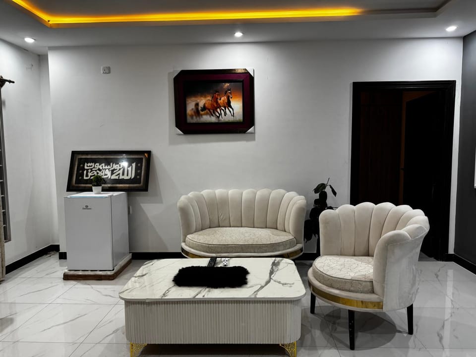 Modern 1bhk Apartment in Islamabad