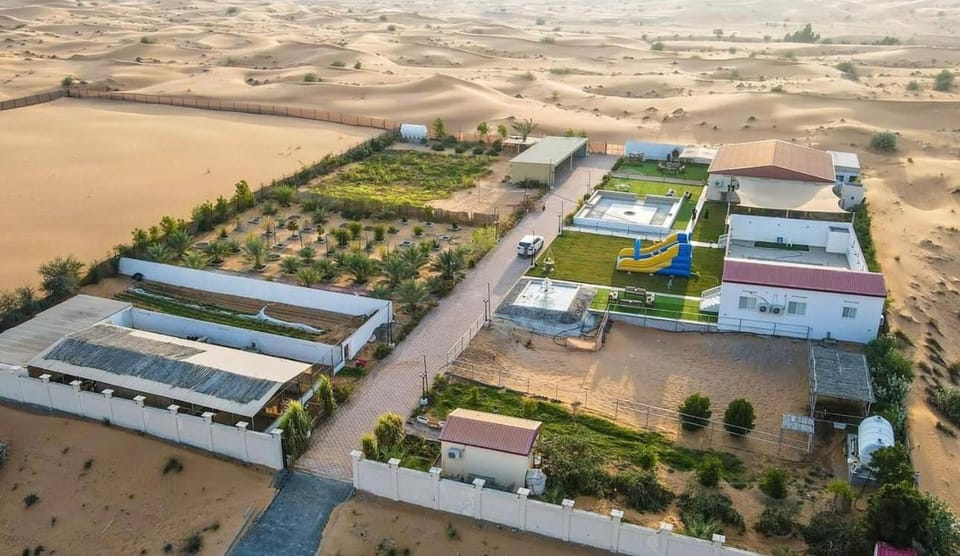 مزرعة العائلة Campground/ 
RV Resort in Ajman - United Arab Emirates