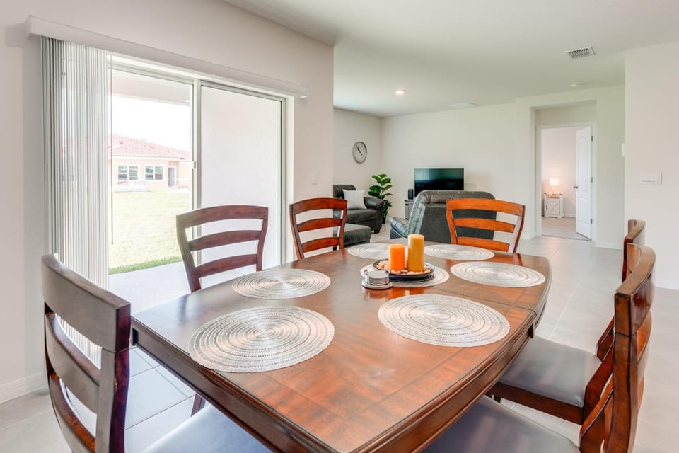 Gated Poinciana Resort: Family-Friendly Escape! House in Osceola County