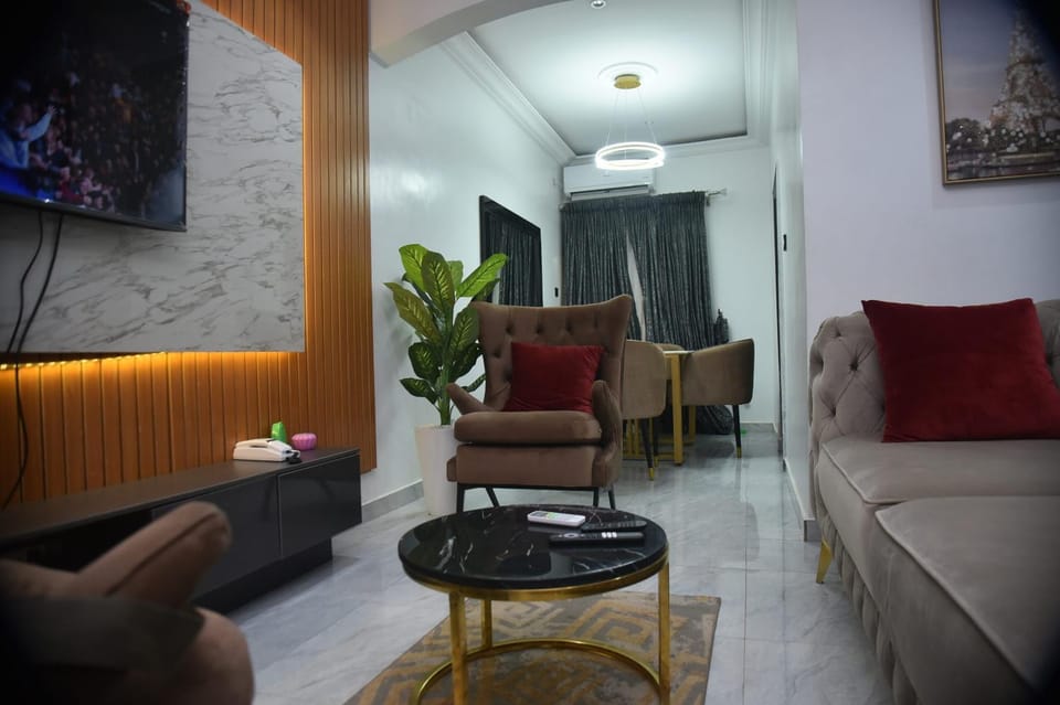 TV and multimedia, Living room, Seating area, air conditioner