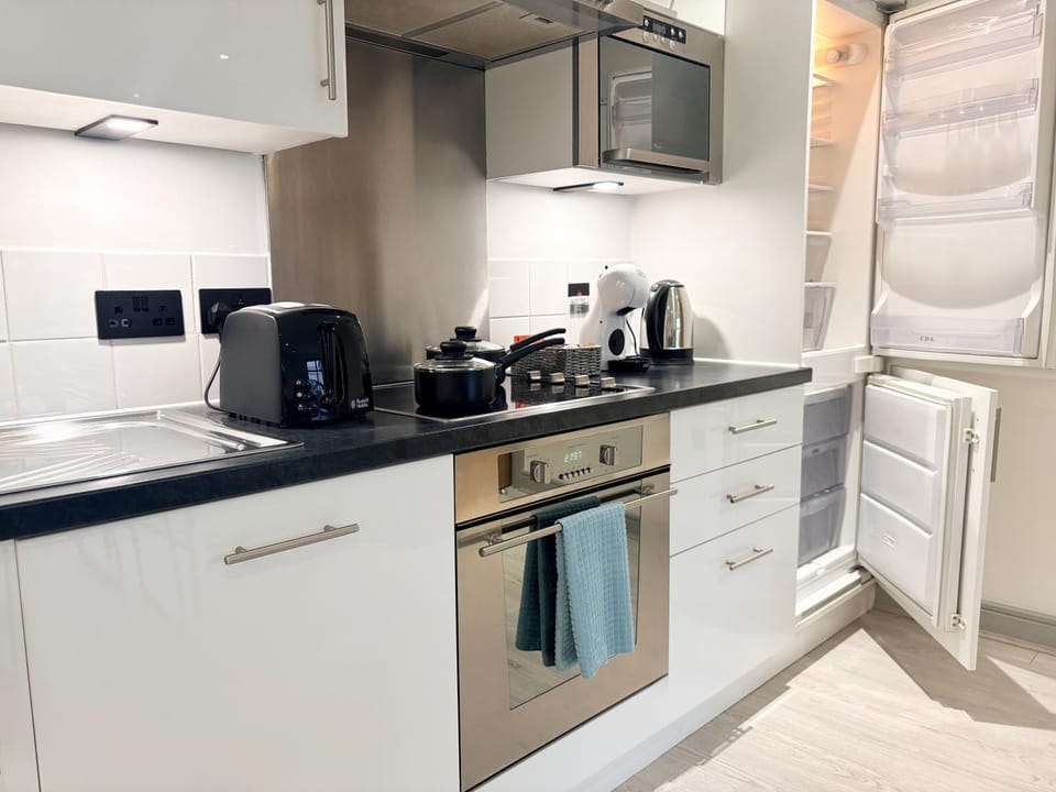 Kitchen or kitchenette, oven, stove, kitchen, kitchen