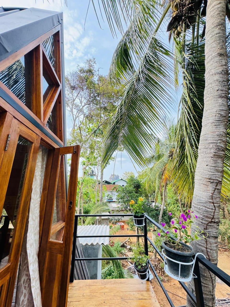 View (from property/room), Balcony/Terrace