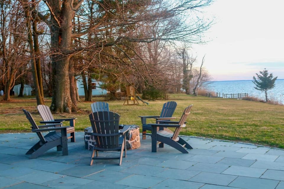 Chesapeake Bay Retreat WBreathtaking Views House in Maryland