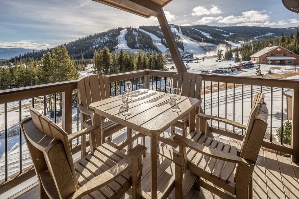 Beaverhead Condo - 105 Beaverhead #301 House in Big Sky