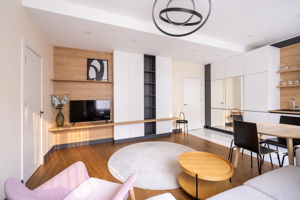 TV and multimedia, Kitchen or kitchenette, Living room, Seating area, Dining area, Evening entertainment