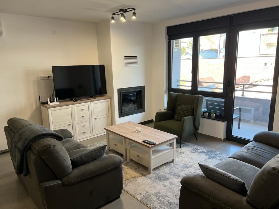 Living room, fireplace