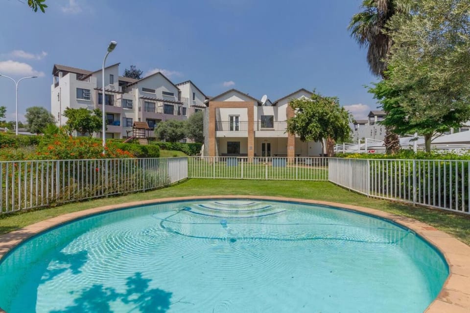 AlimamaSpaces - Rodney's Studio Apartment in Sandton