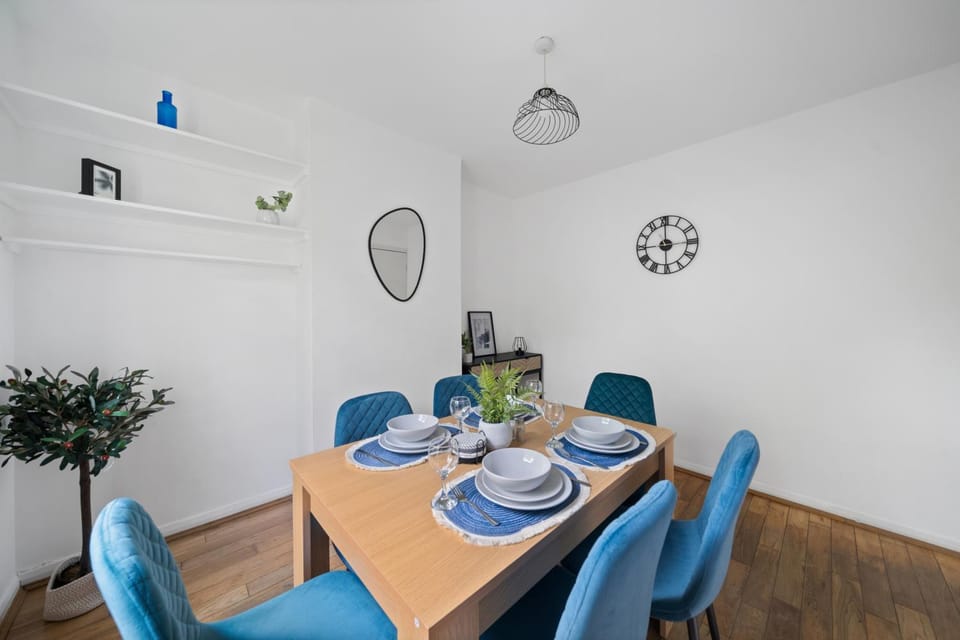 St Albans - 3 bedroom with FREE parking House in St Albans