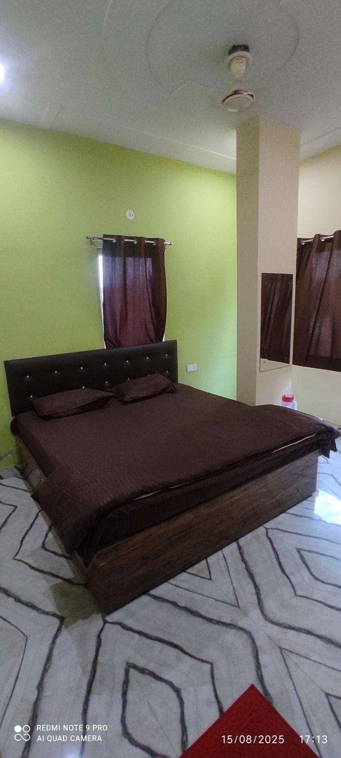 Vaishno Mata homestay Vacation rental in Uttar Pradesh