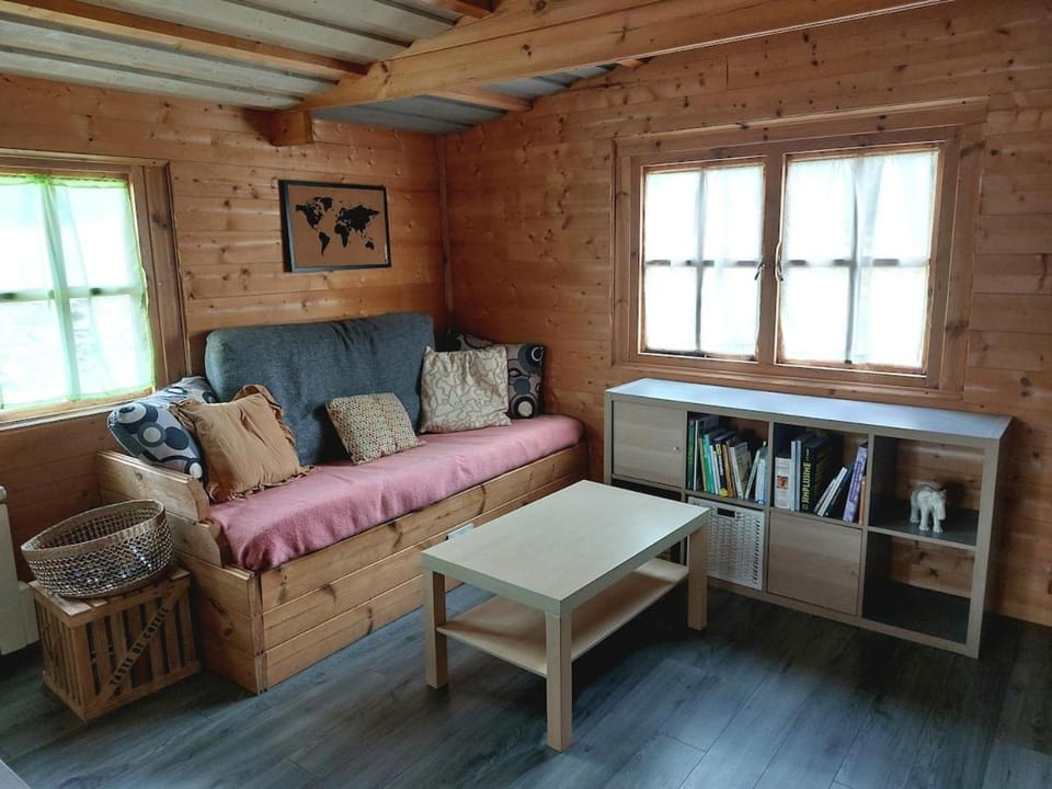 Pause nature au cœur des forêts Chalet in Auvergne-Rhône-Alpes