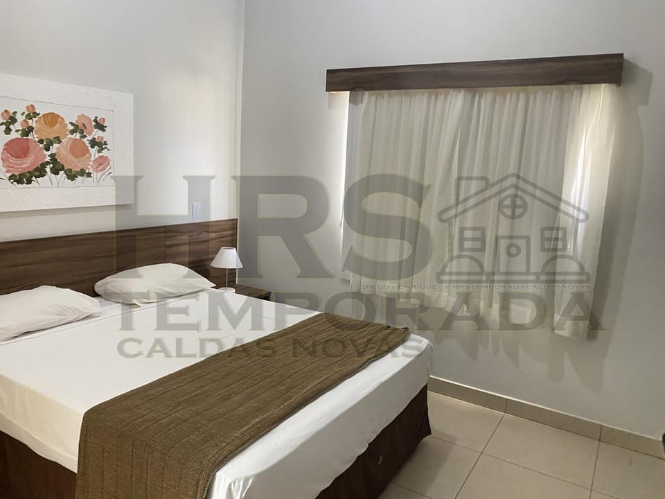 Hotel de Luxo em Caldas Novas com Ingressos com Valor Exclusivo para Hot Park, Lagoa, WaterPark e Náutico - Chalés de Temporada Completos House in State of Goiás