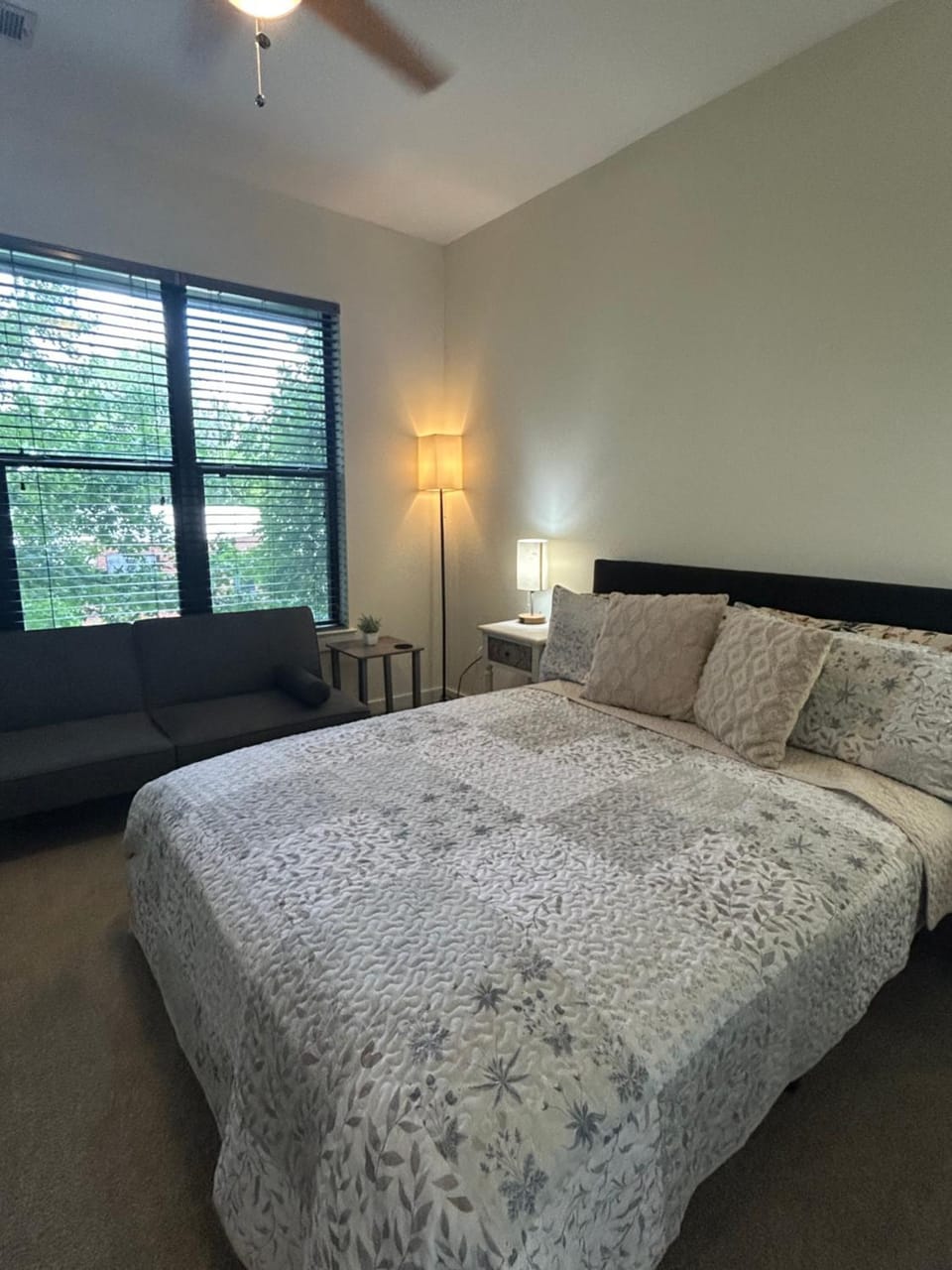 2 Bedroom Boutique Apartment in the Heart of Charlotte Apartment in Charlotte