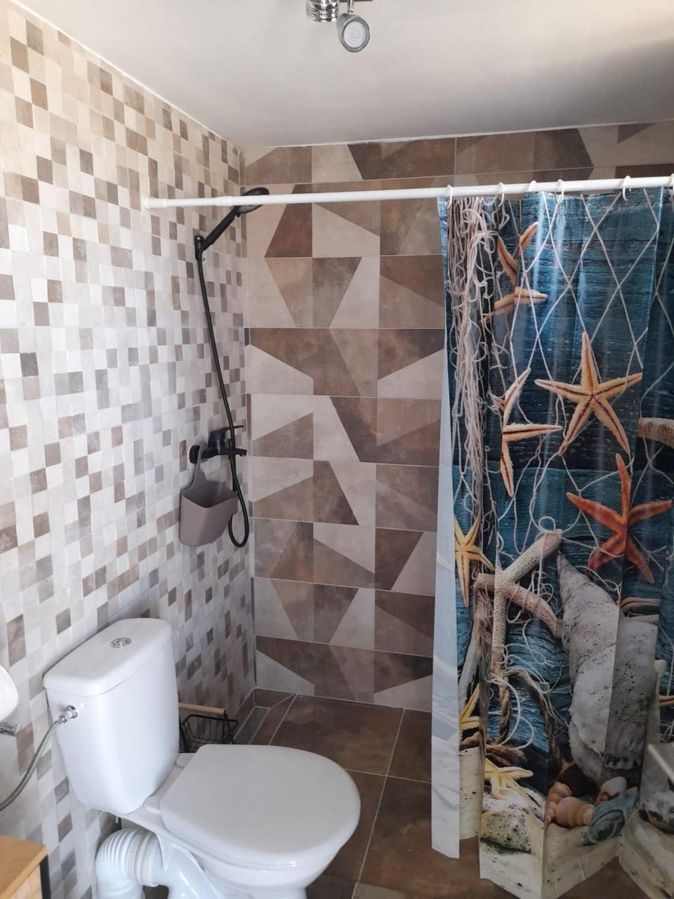 Casa IRI - plaja Corbu Bed and Breakfast in Constanța County