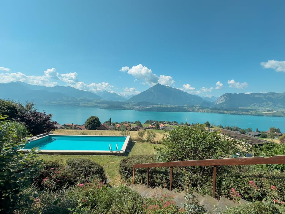 Mountain view, Pool view