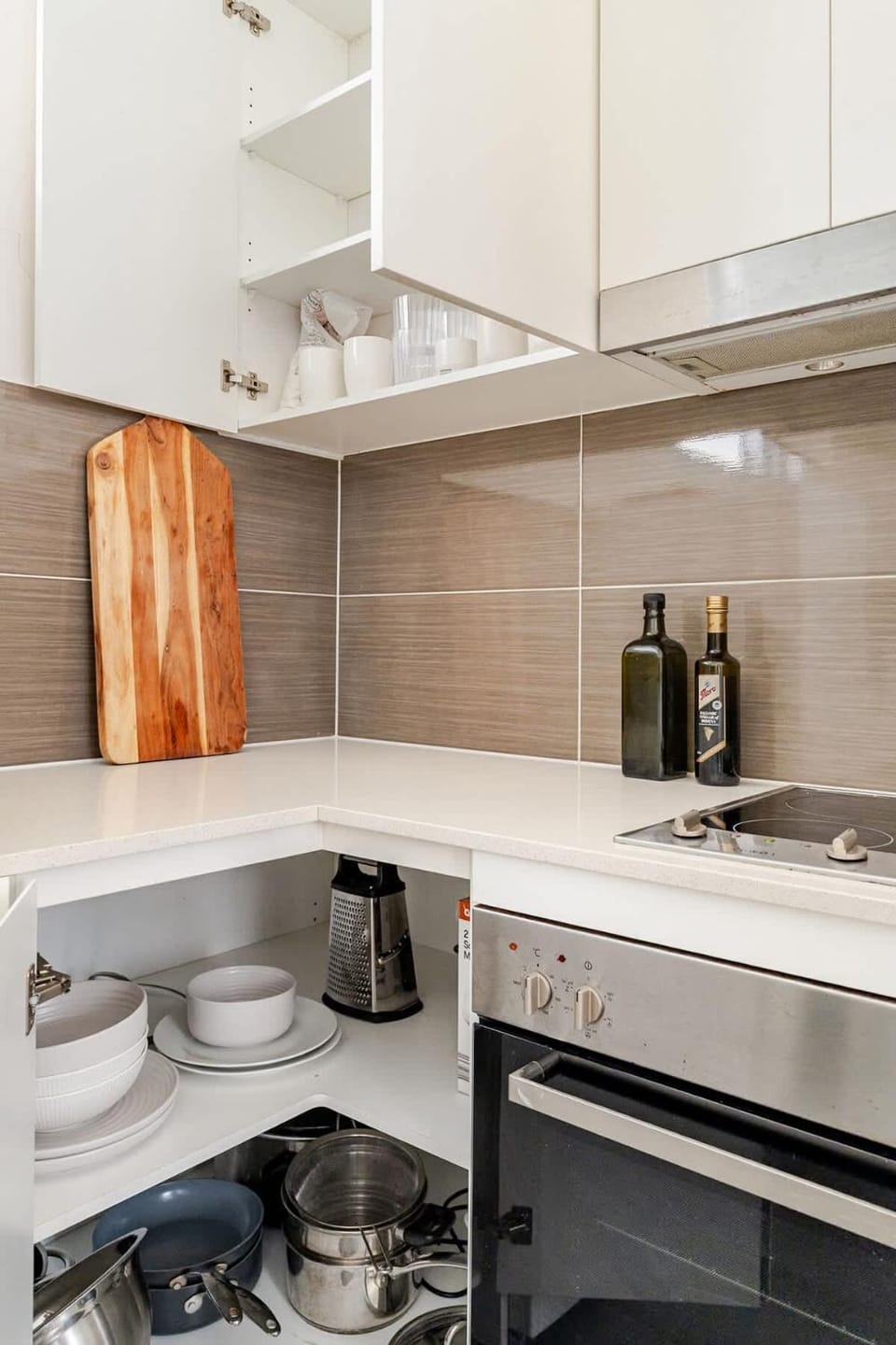 Kitchen or kitchenette, stove
