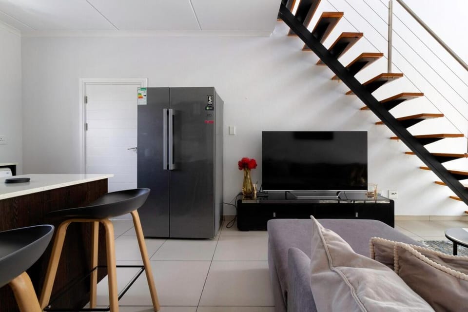 Alimamaspaces The Captain's Cabin Cabin in South Africa