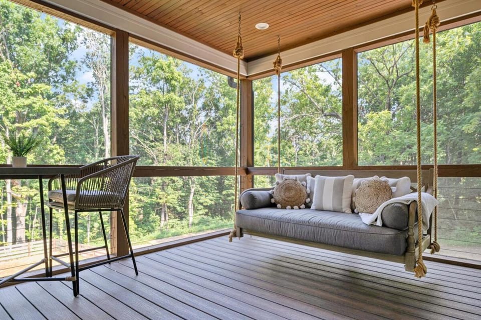 Conoloway Bay Getaway House in Nolin Lake