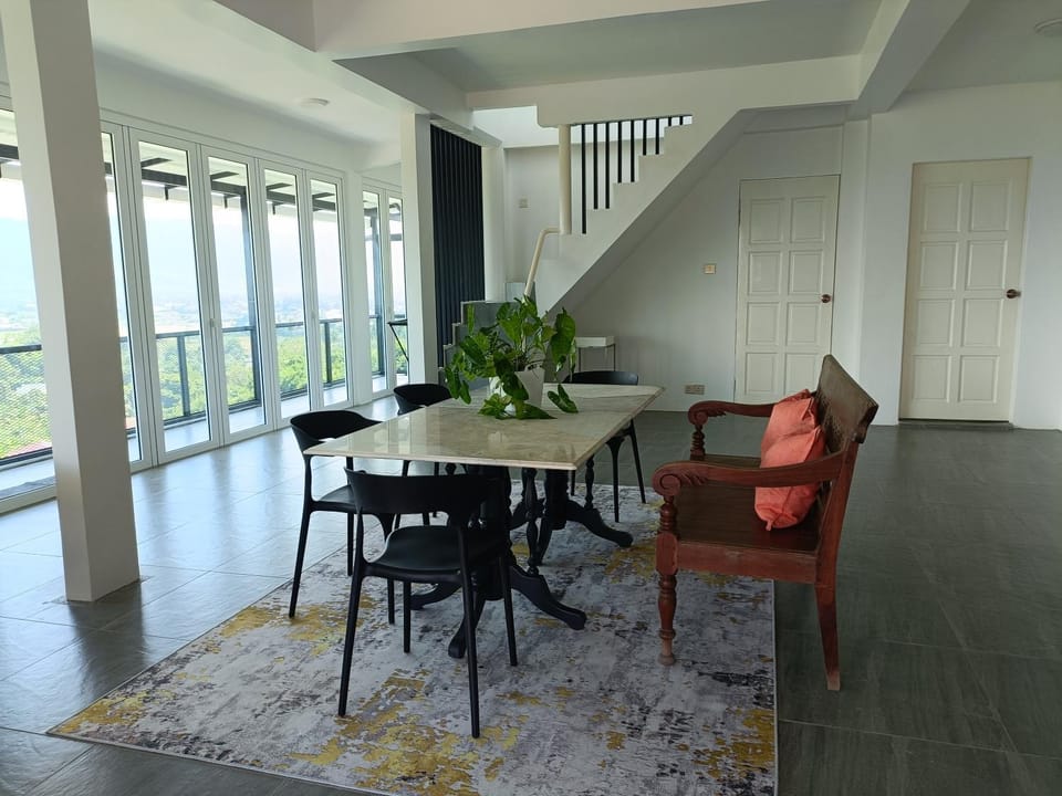 Panoramic View & Spacious with Swimming Pool Aza Sunset Villa 1 House in Kedah