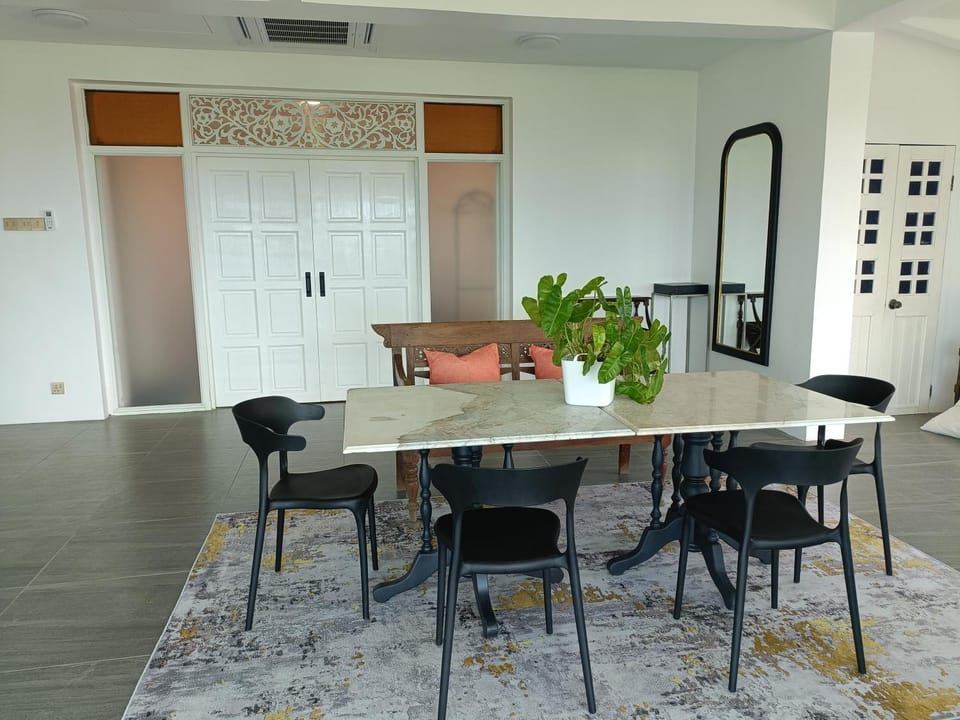 Panoramic View & Spacious with Swimming Pool Aza Sunset Villa 1 House in Kedah