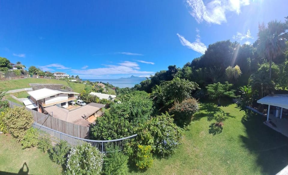 Garden view, Sea view