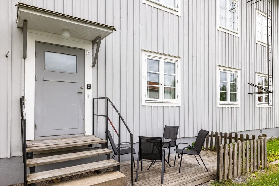 Relax in peaceful and sunny Marmaverken apartment Apartment in Sweden
