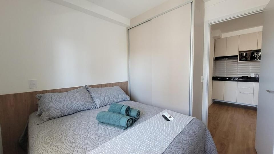 Bed, Photo of the whole room, Bedroom, locker, towels, wardrobe, air conditioner